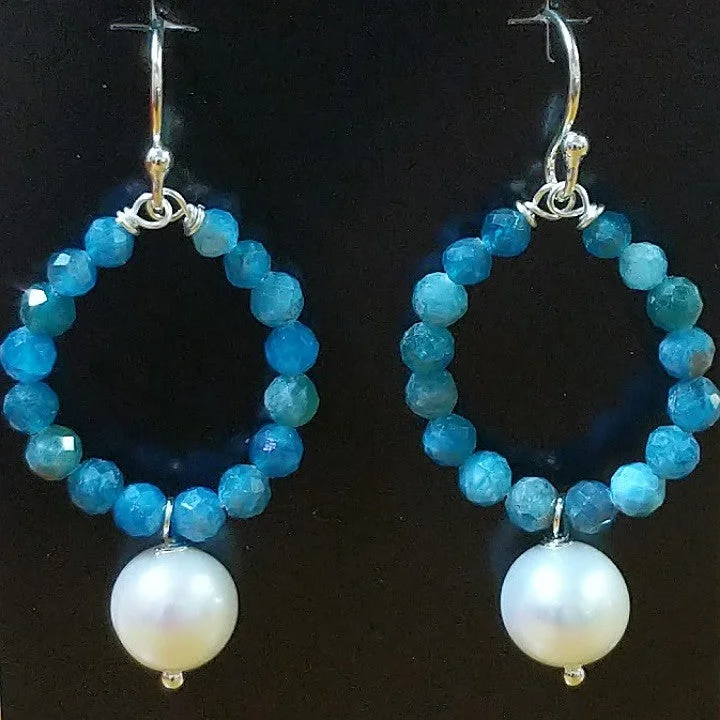 Painted detail earrings-MOKO EARRINGS APATITE FRESHWATER PEARL