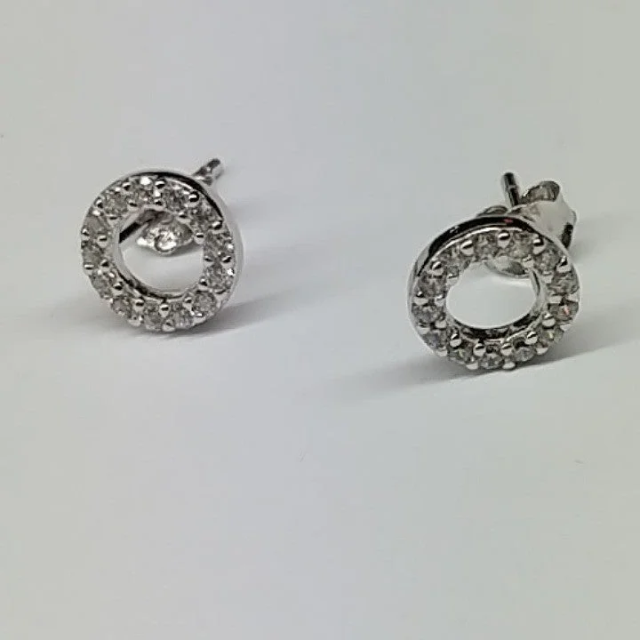 Feather motif earrings-CUBIC ZIRCONIA CIRCLE STUD EARRING