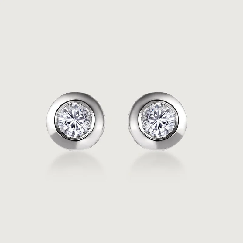 Painted detail earrings-Solitaire Diamond Stud Earrings in Platinum VS-EF diamonds