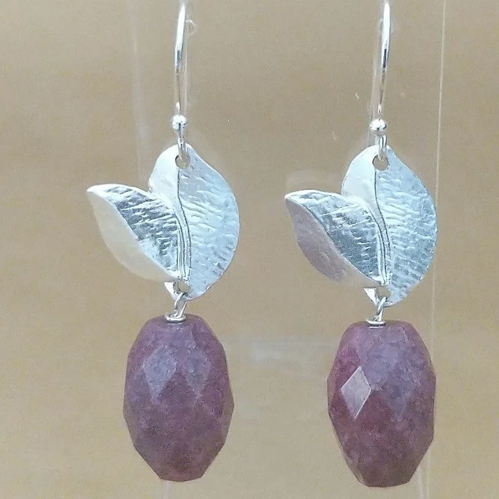 Tribal bead earrings-MOKO EARRINGS SILVER LEAVES WITH PLUM COLOURED AGATE