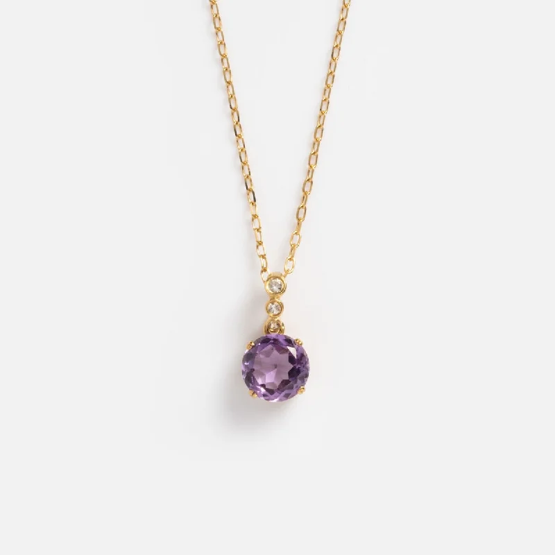 Cluster bead necklaces-Solid Gold 2025 February Capsule Classic Amethyst Pendant Necklace