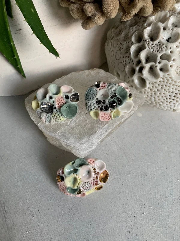 Abstract brooches-’Rock coral’ coloured porcelain brooch, choose one