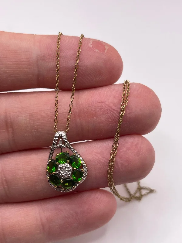 Gothic style necklaces-9ct gold diopside and diamond necklace