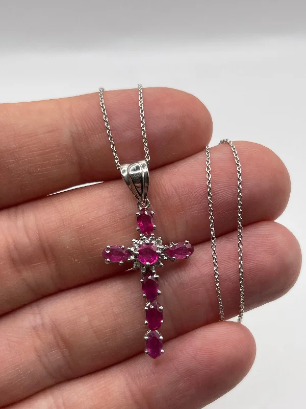 Matte gold necklaces-Silver ruby cross necklace