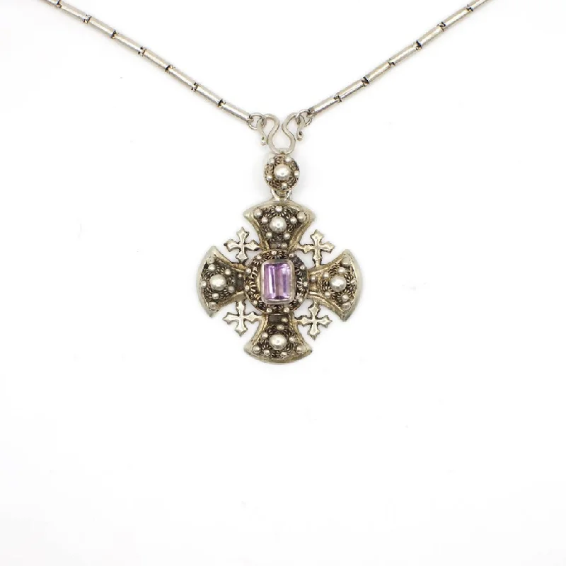 Rainbow crystal necklaces-Vintage Genuine Amethyst Crusader Cross Pendant Necklace In Silver