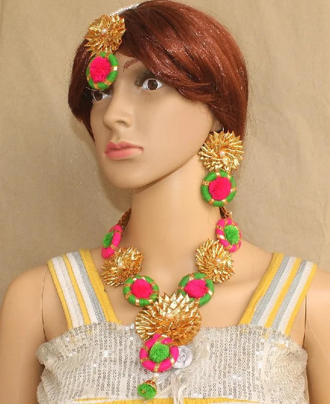 Sculptural necklaces-Gotta Patti Necklace Set For Girls and Women