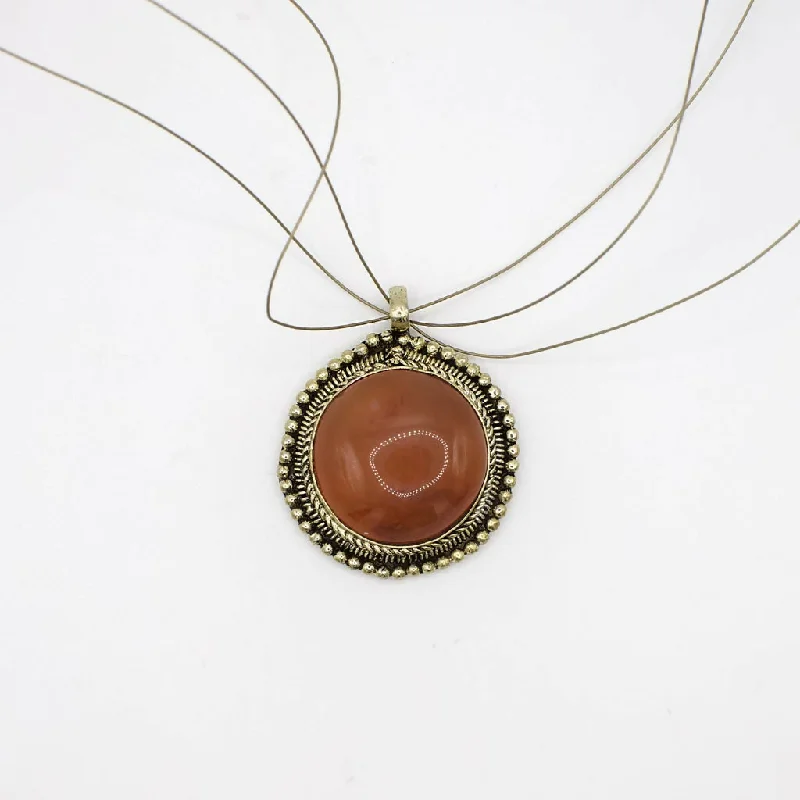 Sculptural necklaces-Vintage Gold Tone Genuine Carnelian Pendant Necklace