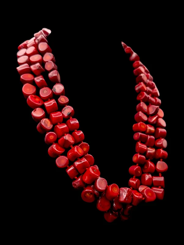 Sapphire drop necklaces-Vintage Southwestern Chunky Red Coral with Nickle Clasp Necklace