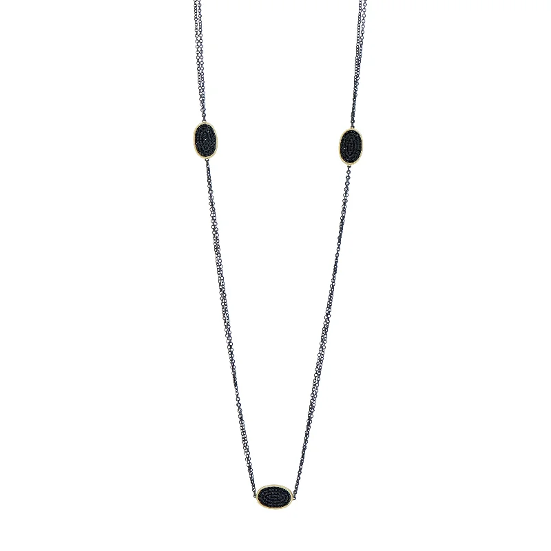 Emerald gem necklaces-Industrial Finish Oval Cobblestone Station Necklace